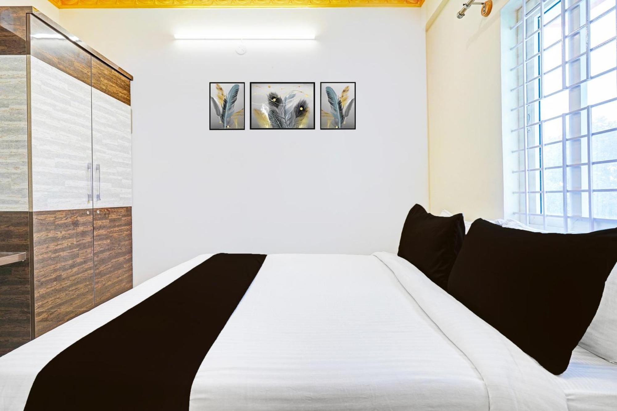 Super Collection O Niladri Road Hotel Kammasandra Bagian luar foto